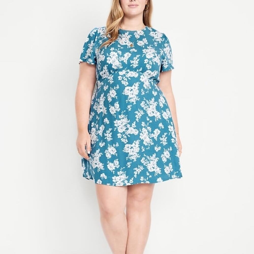 NWT plus size Printed Crepe Mini Dress, Size 2X